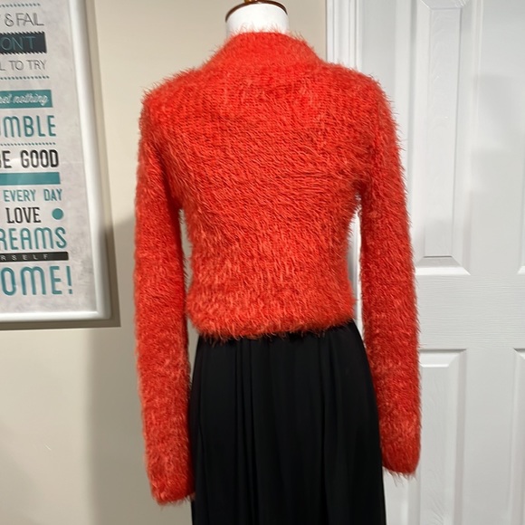 LOVE By Design fuzzy cropped sweater - Picture 4 of 7